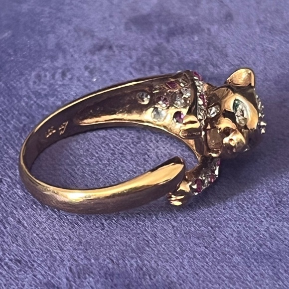 Gold Tone Panther Ring with Clear and Pink Stones Marked 925 - Picture 7 of 10